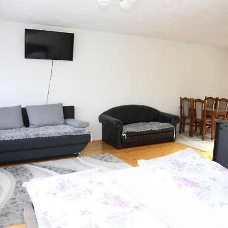 Apartment Stanic Sipovo ภายนอก รูปภาพ