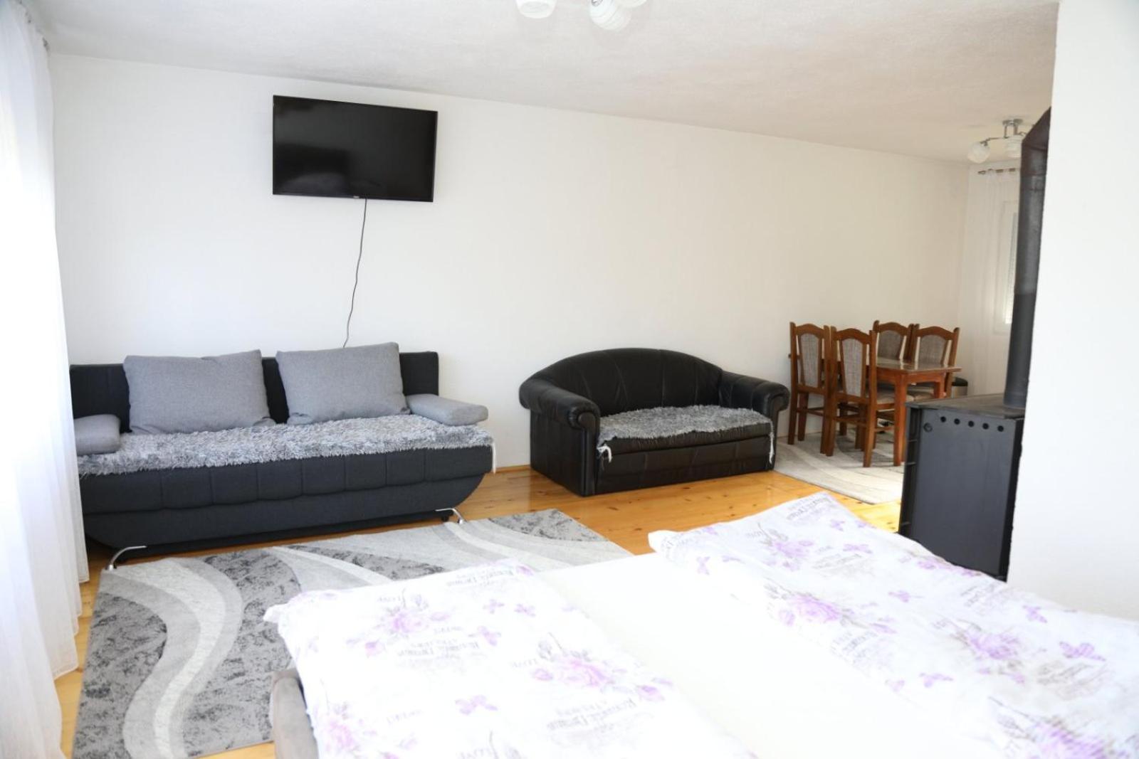 Apartment Stanic Sipovo ภายนอก รูปภาพ
